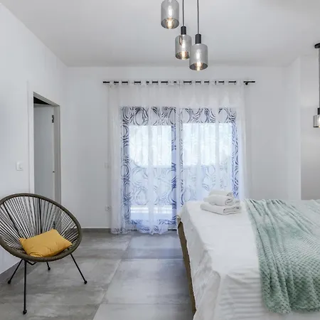 5 Bedroom Amazing In *